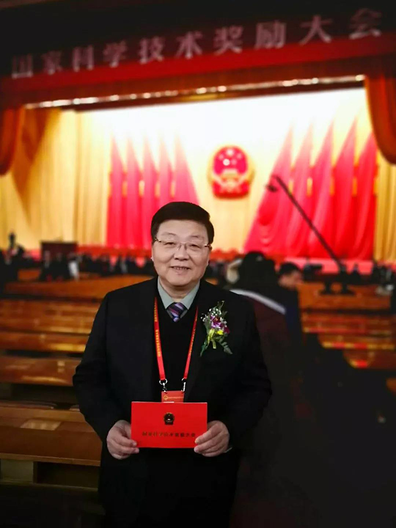 科技创新打造精品国药——肖伟钻研员团队荣获“国度技术发现奖”