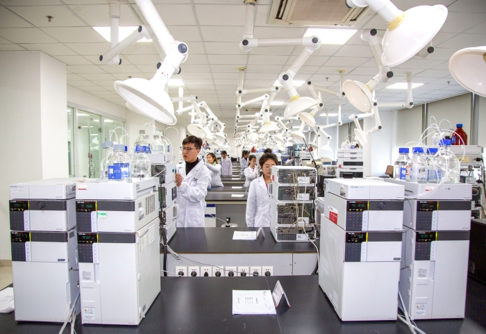 8b4f598dd2d0448db40d05f3fc397c1a